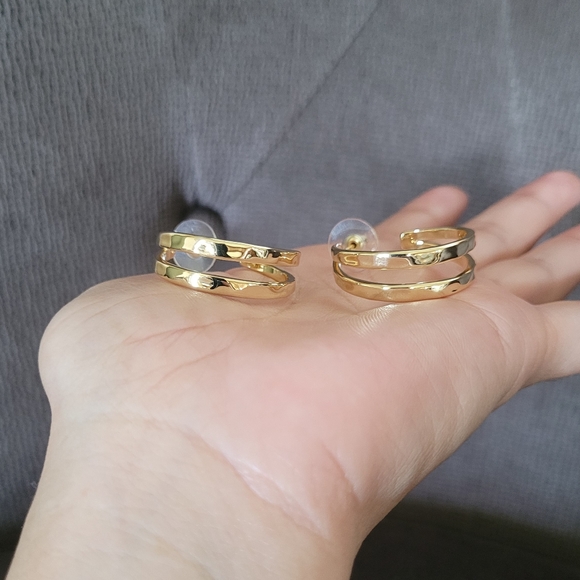 Kendra Scott "Zorte" Gold💛 Double✌Hoop Earrings - Picture 13 of 15